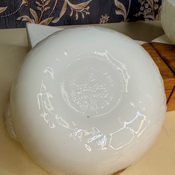 Vintage Anchor Hocking Fire King Bowls BC Comics Johnny Hart Dinosaur Set Of 3 - Picture 10 of 14